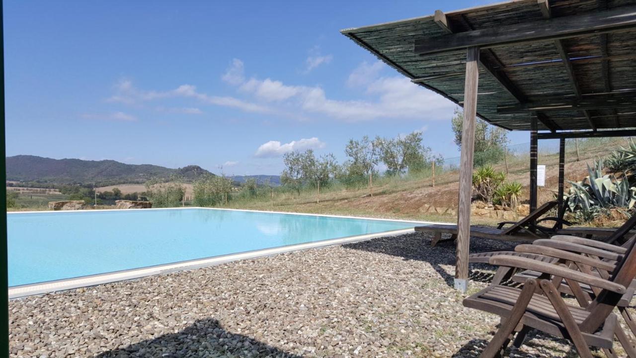 Agriturismo Casa Montecucco Giuncarico Ngoại thất bức ảnh