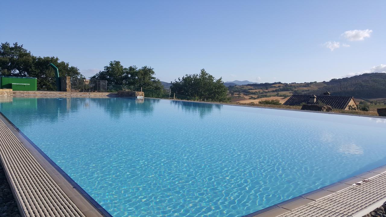Agriturismo Casa Montecucco Giuncarico Ngoại thất bức ảnh