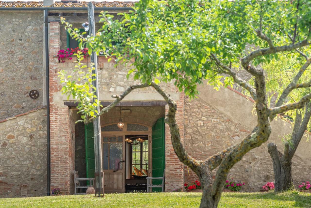 Agriturismo Casa Montecucco Giuncarico Ngoại thất bức ảnh