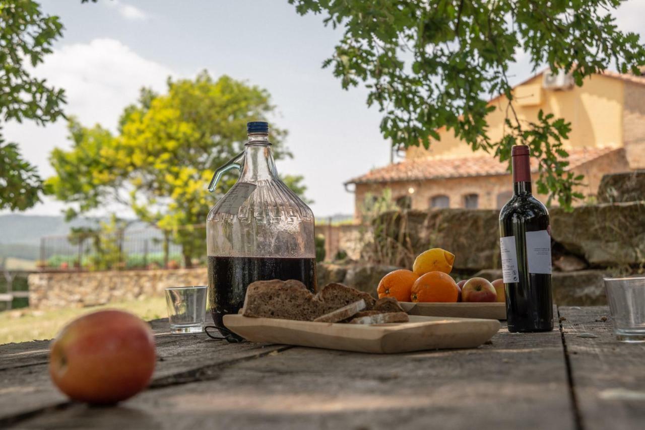Agriturismo Casa Montecucco Giuncarico Ngoại thất bức ảnh