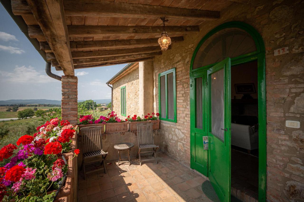 Agriturismo Casa Montecucco Giuncarico Ngoại thất bức ảnh